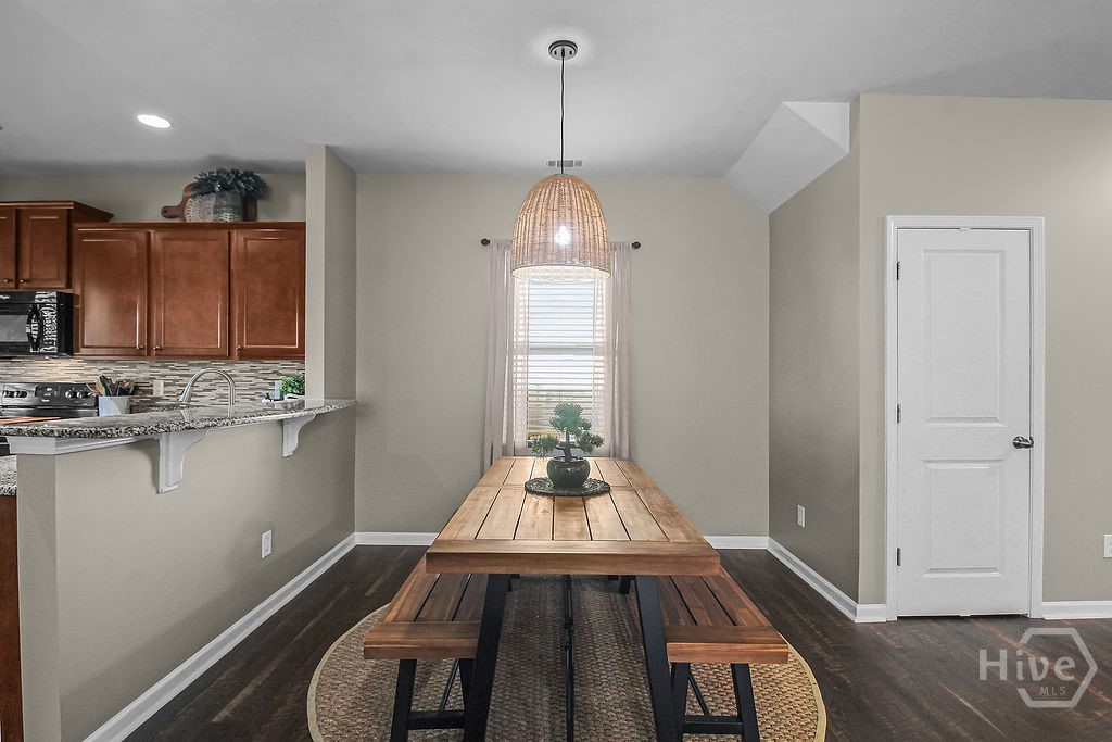 153 Hamilton Grove Drive Pooler, GA 31322 - Photo 11 of 38 Dining Area