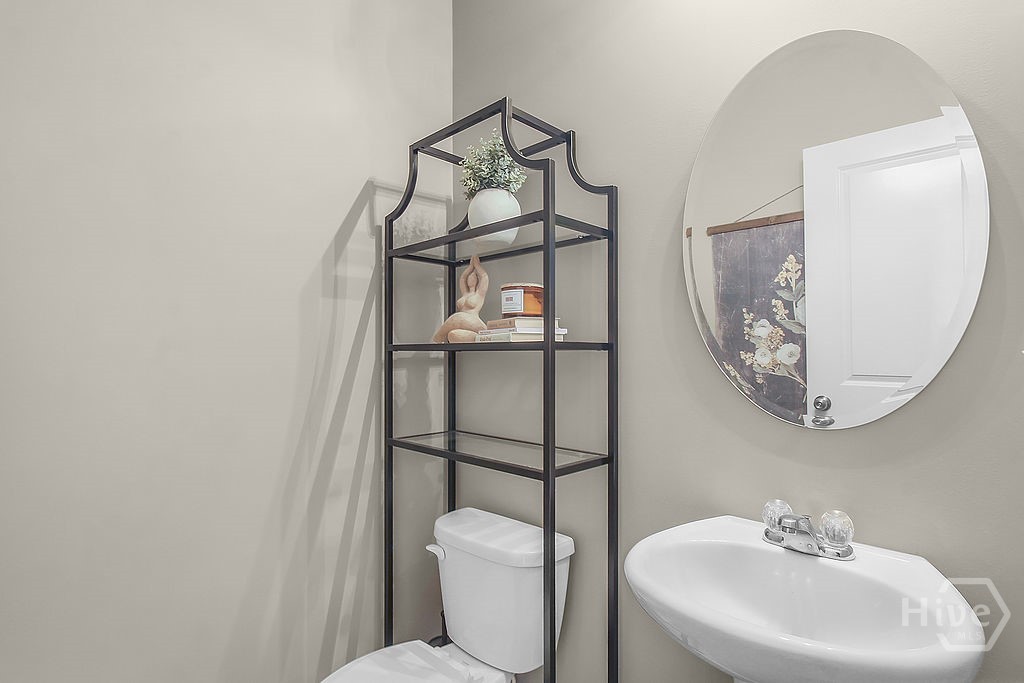 153 Hamilton Grove Drive Pooler, GA 31322 - Photo 16 of 38 Bath 1