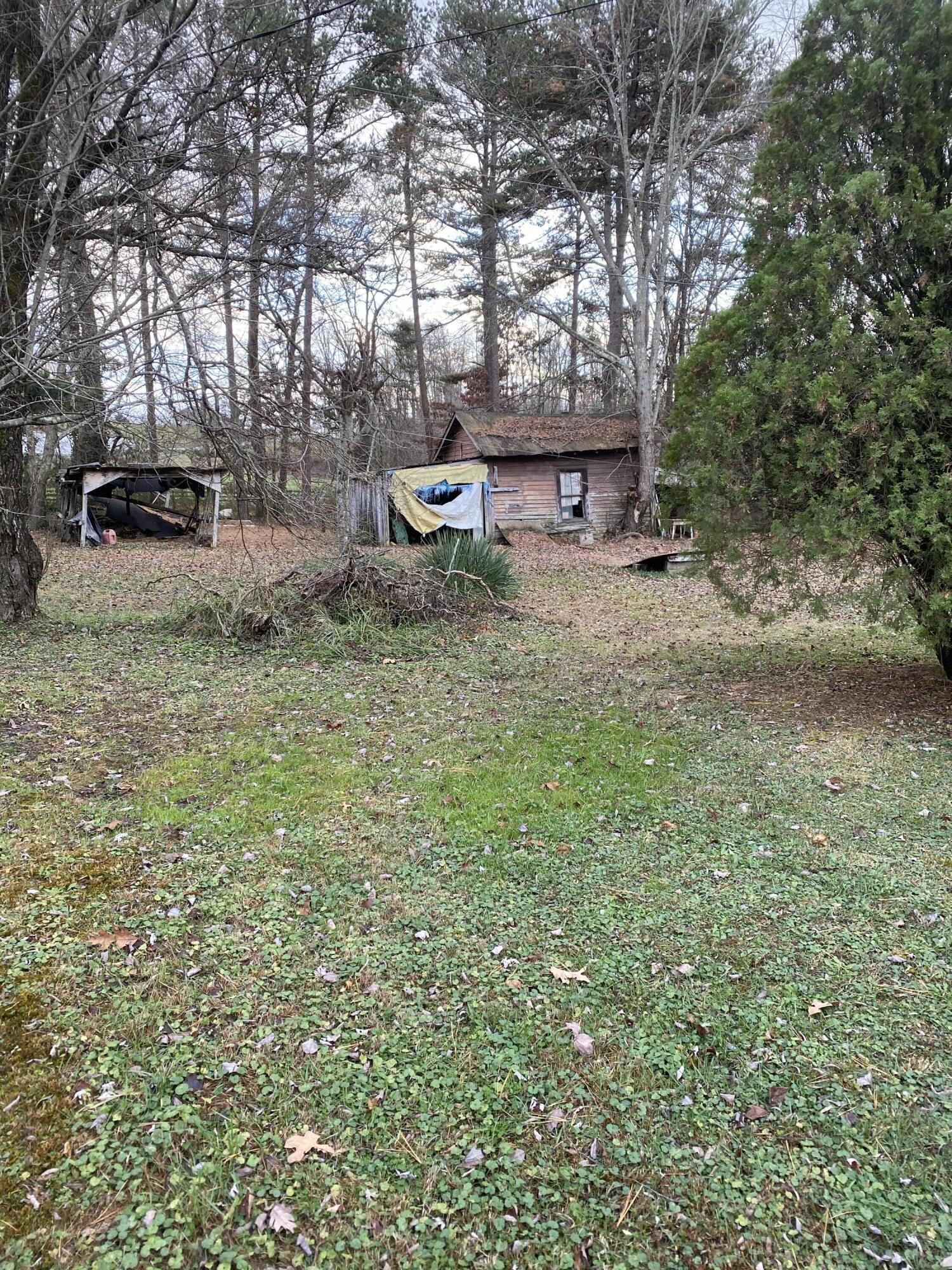 41 Fox Den Road Lily, KY 40740 - Photo 4 of 5 574FAF76-34B1-464F-8604-7C717186D398