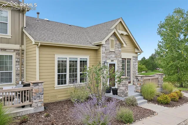 a house view with a outdoor space