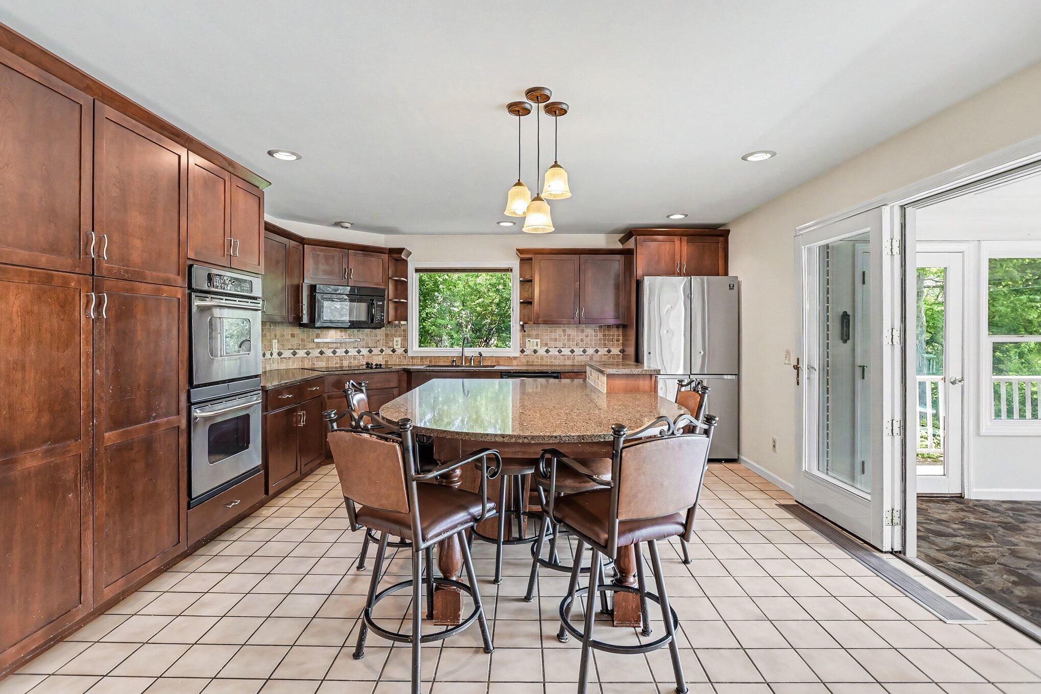 3086 Springbrook Drive Kalamazoo, MI 49004 - Photo 15 of 56 020_file_2871