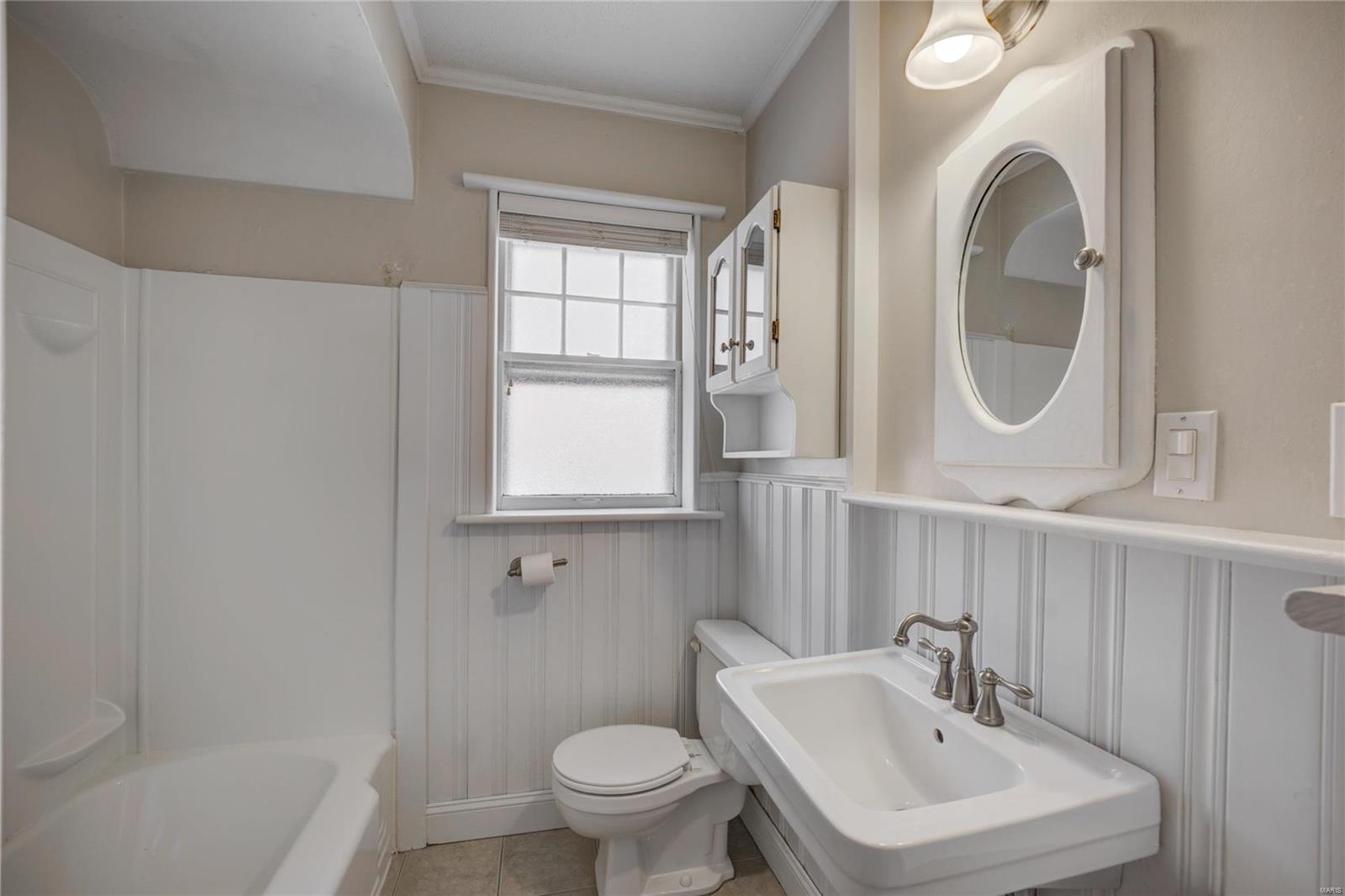 8710 Litzsinger Road St. Louis, MO 63144 - Photo 8 of 18 Gallery Image 8