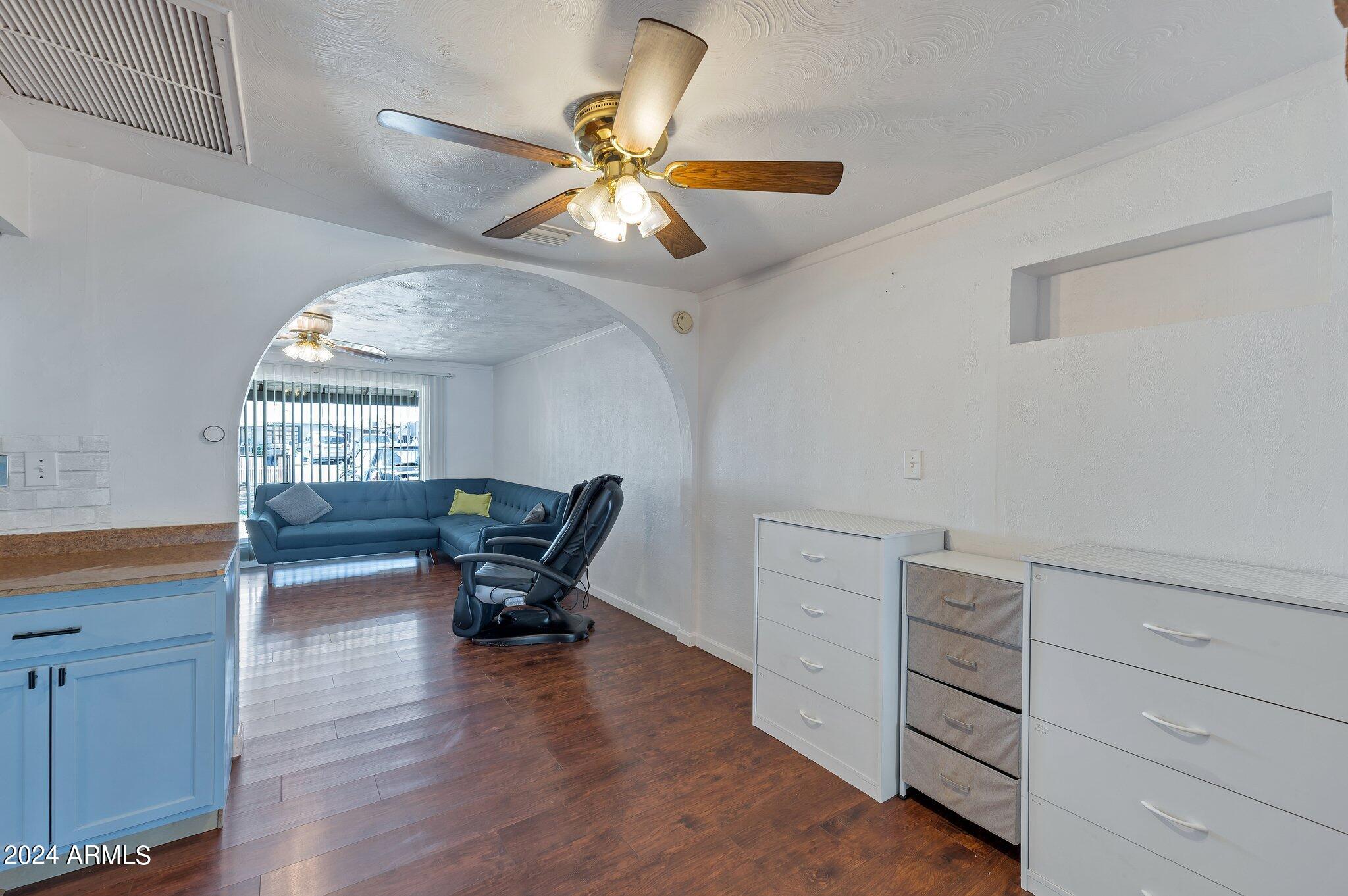 2829 West Granada Road Phoenix, AZ 85009 - Photo 13 of 36 Dining Room