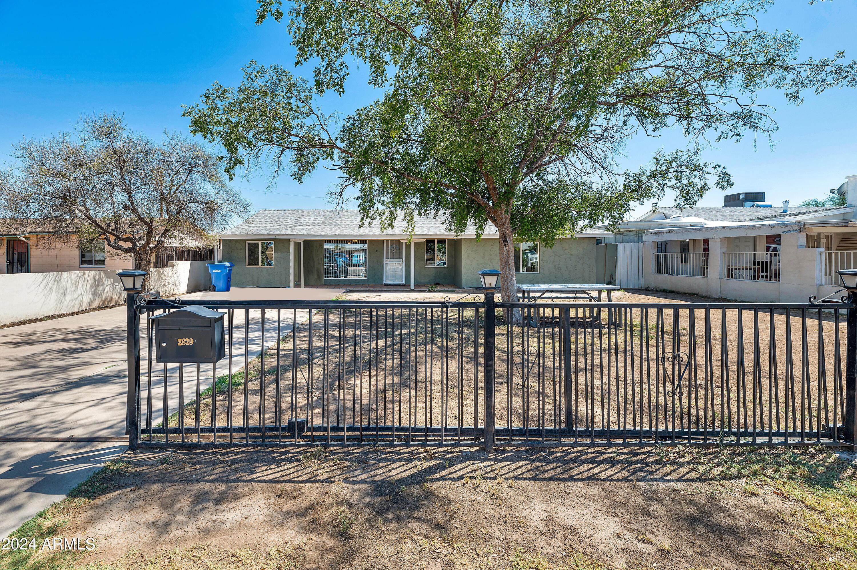 2829 West Granada Road Phoenix, AZ 85009 - Photo 2 of 36 Front of House