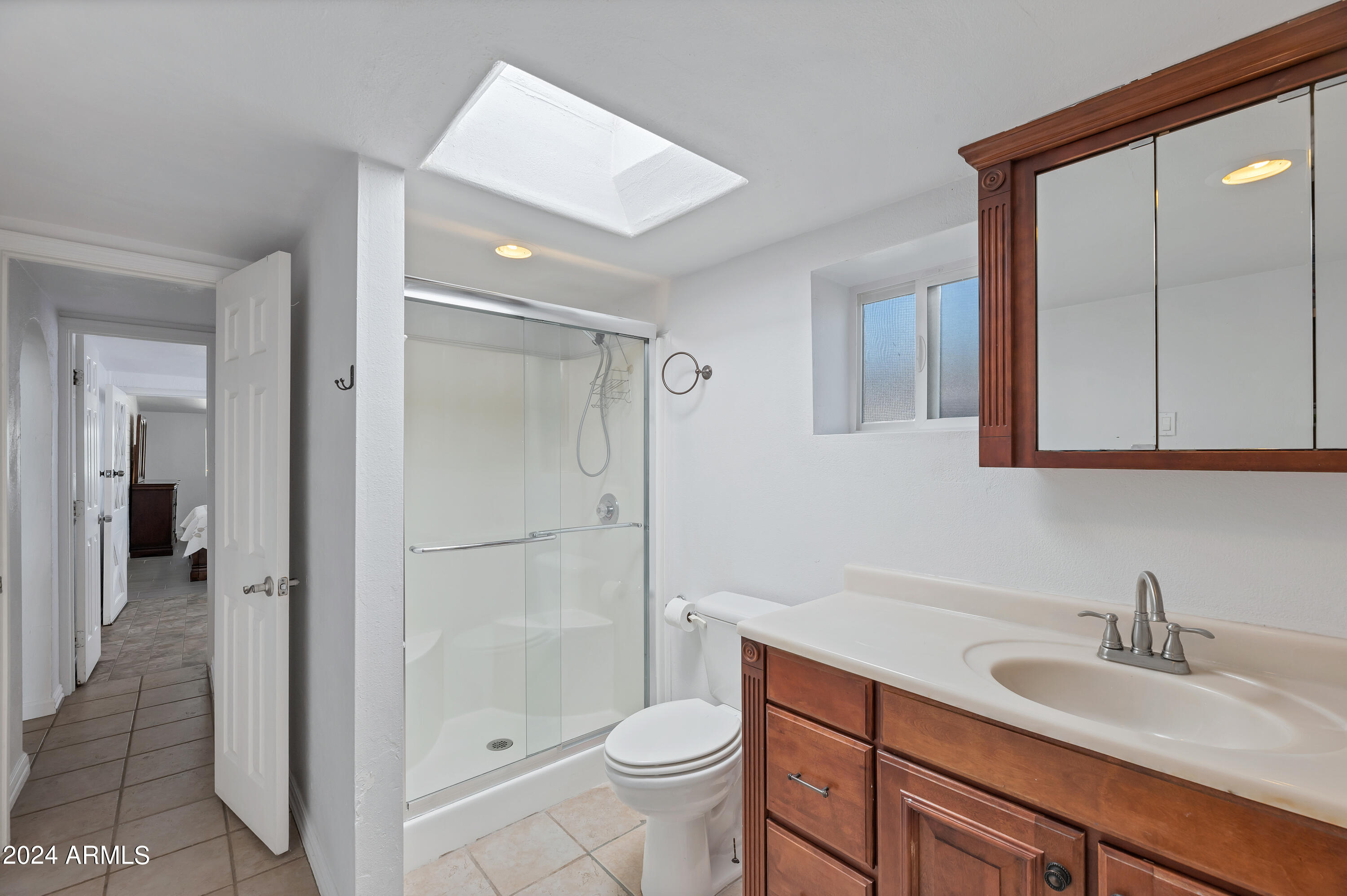 2829 West Granada Road Phoenix, AZ 85009 - Photo 29 of 36 Bathroom3
