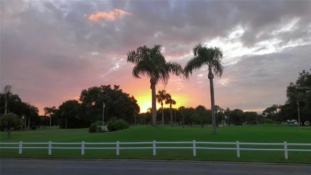 $124,900 | 1100 South Belcher Road, Unit 100, Largo, FL 33771