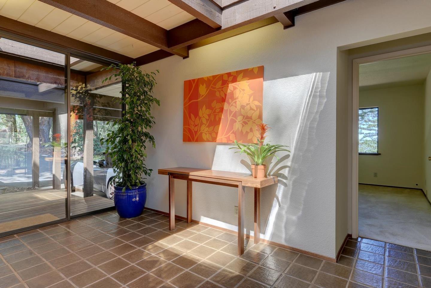 18086 Reed Knoll Road Los Gatos, CA 95033 - Photo 7 of 34 Gallery Image 7