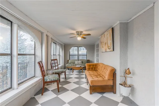 $375,000 | 3651 SW Trafficway, Kansas City, MO 64111