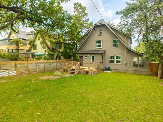 $375,000 | 3651 SW Trafficway, Kansas City, MO 64111