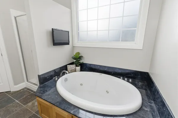3115 Holders Cove Road, Winchester, TN 37398