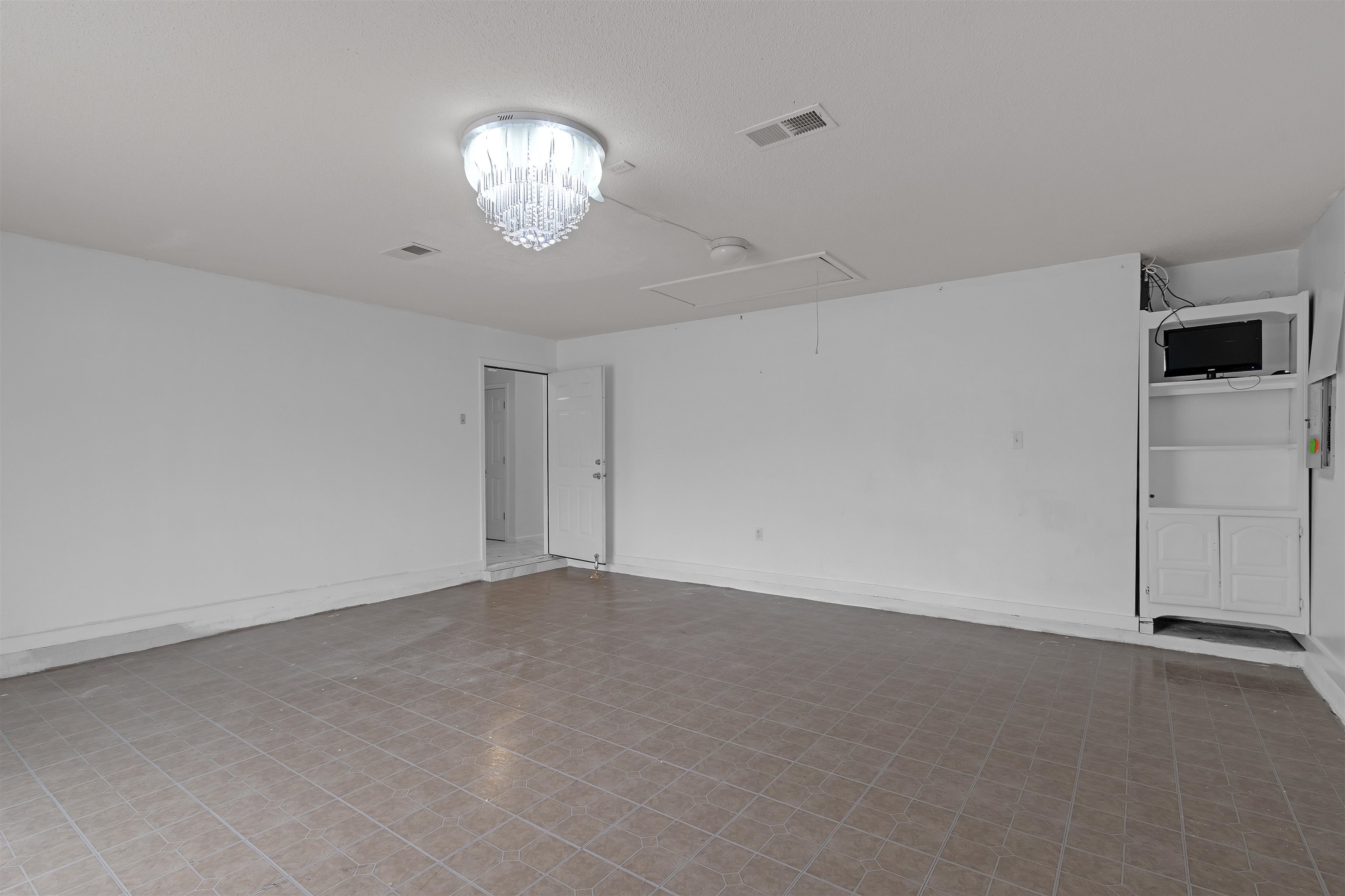 755 North Perkins Road Memphis, TN 38122 - Photo 5 of 26