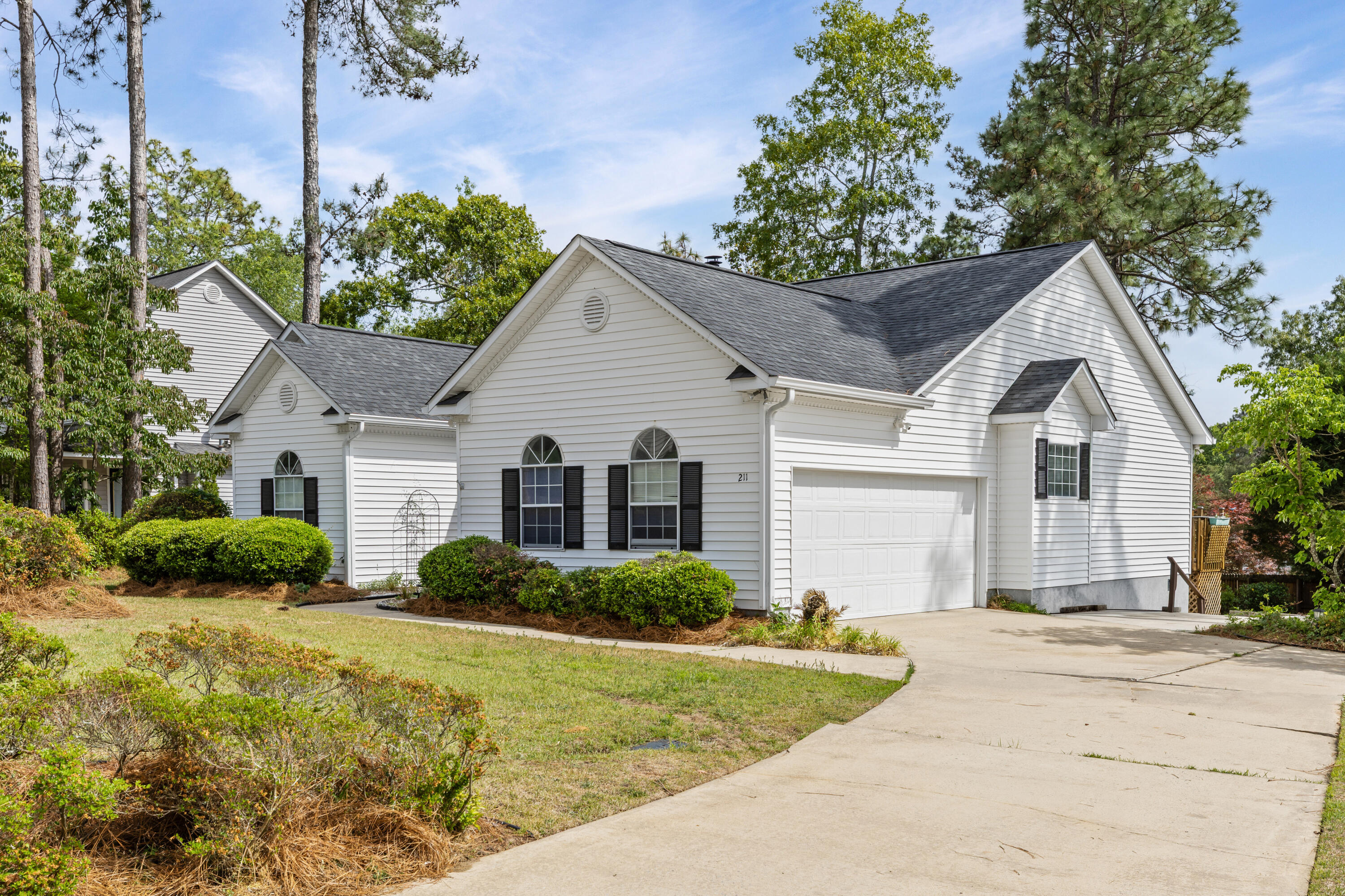 211 Spring Forest Circle Aiken, SC 29803 - Photo 3 of 32