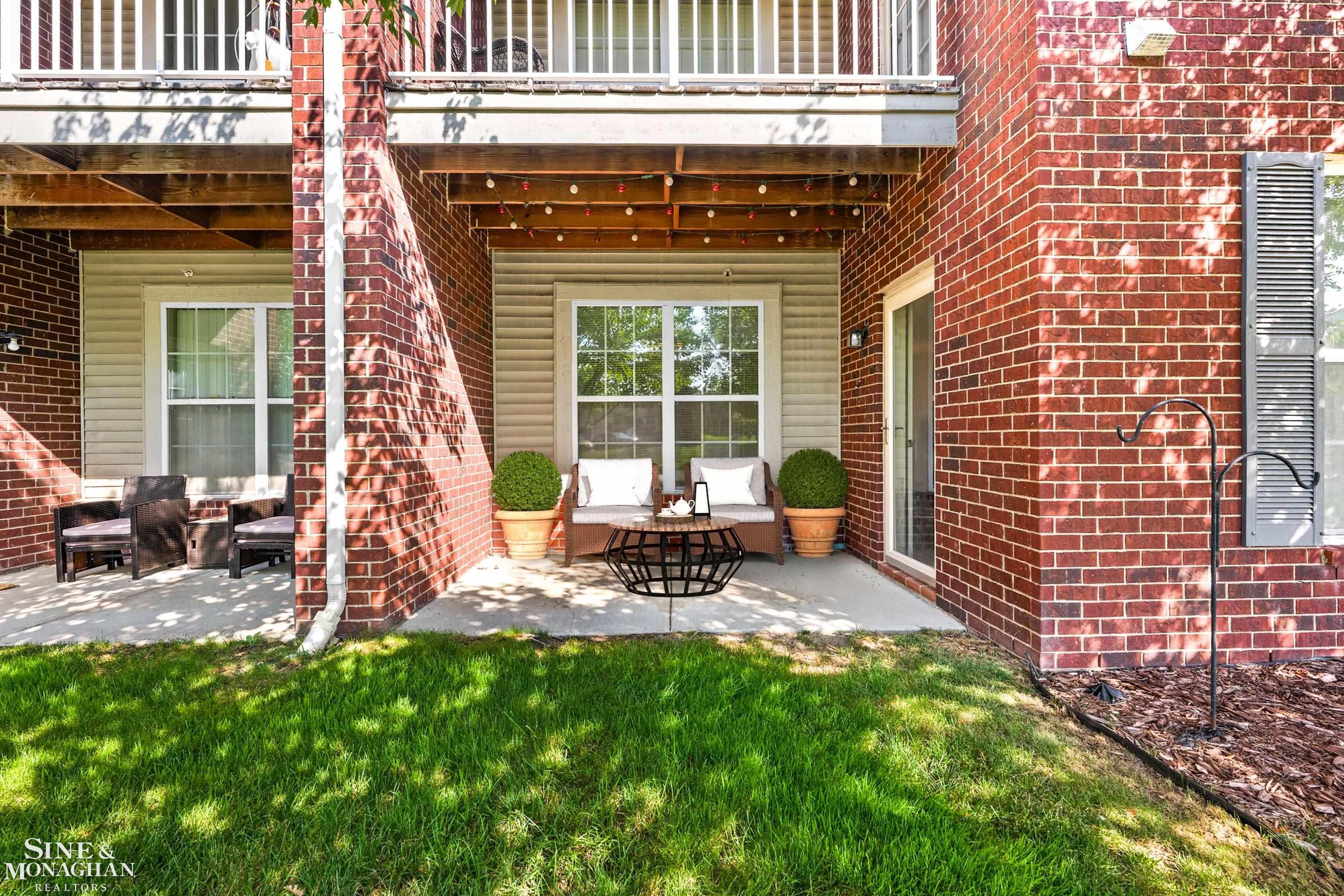 29981 Fox Run Circle Warren, MI 48092 - Photo 30 of 34 50213994-f1366f2d-6a08-4c52-a1d6-8c2a5aa70e68.JPG