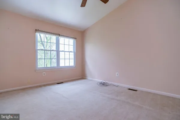 $375,000 | 111 Sarahs Lane, Horsham, PA 19044