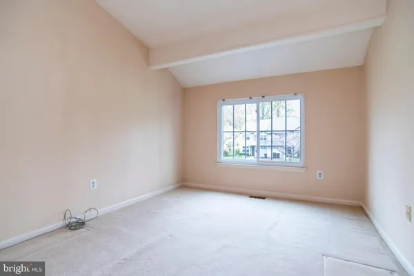 $375,000 | 111 Sarahs Lane, Horsham, PA 19044