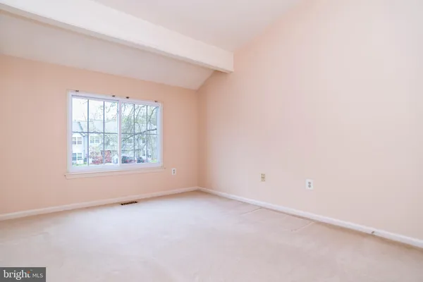 $375,000 | 111 Sarahs Lane, Horsham, PA 19044