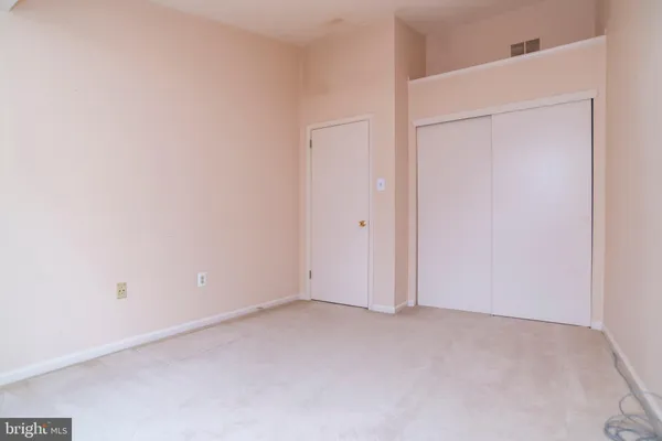 $375,000 | 111 Sarahs Lane, Horsham, PA 19044