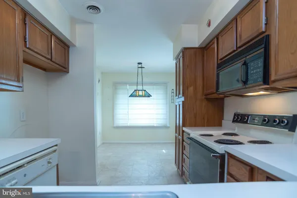 $375,000 | 111 Sarahs Lane, Horsham, PA 19044
