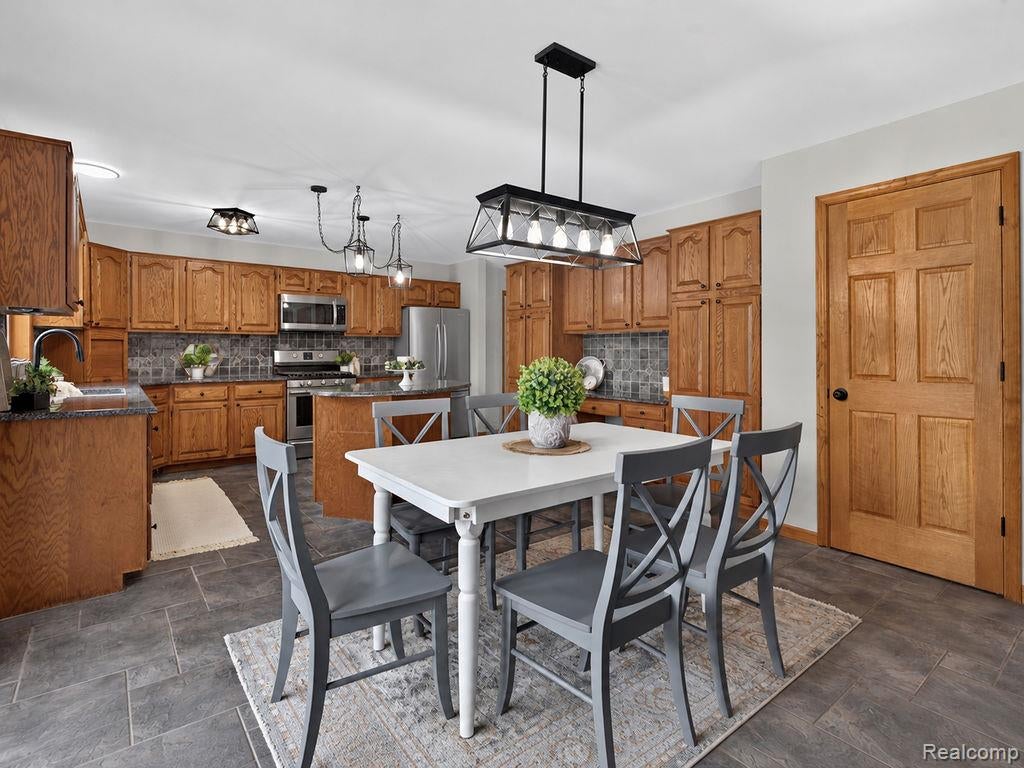 2524 Curtis Road Leonard, MI 48367 - Photo 17 of 93 Gallery Image 17