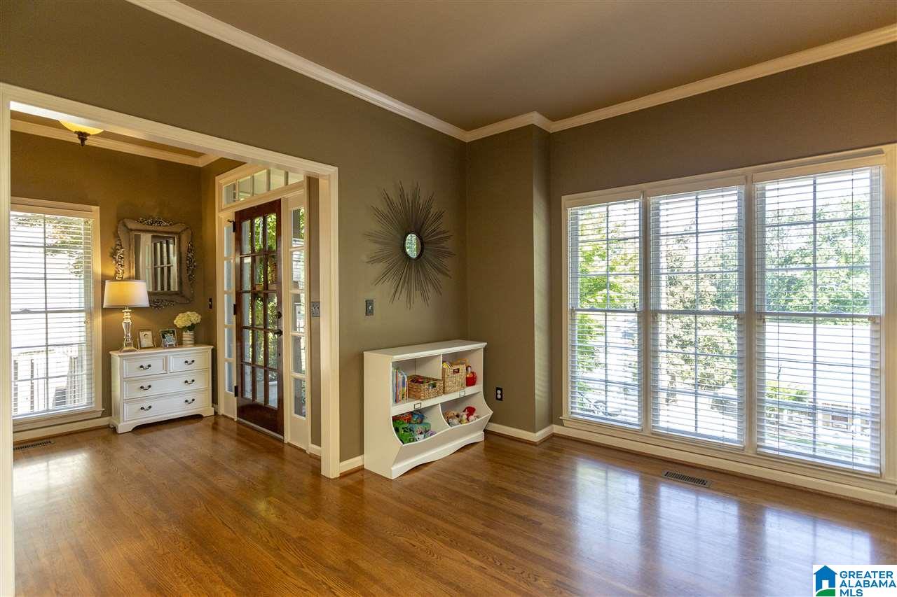 1719 Ridge Road Birmingham, AL 35209 - Photo 5 of 43 Gallery Image 5