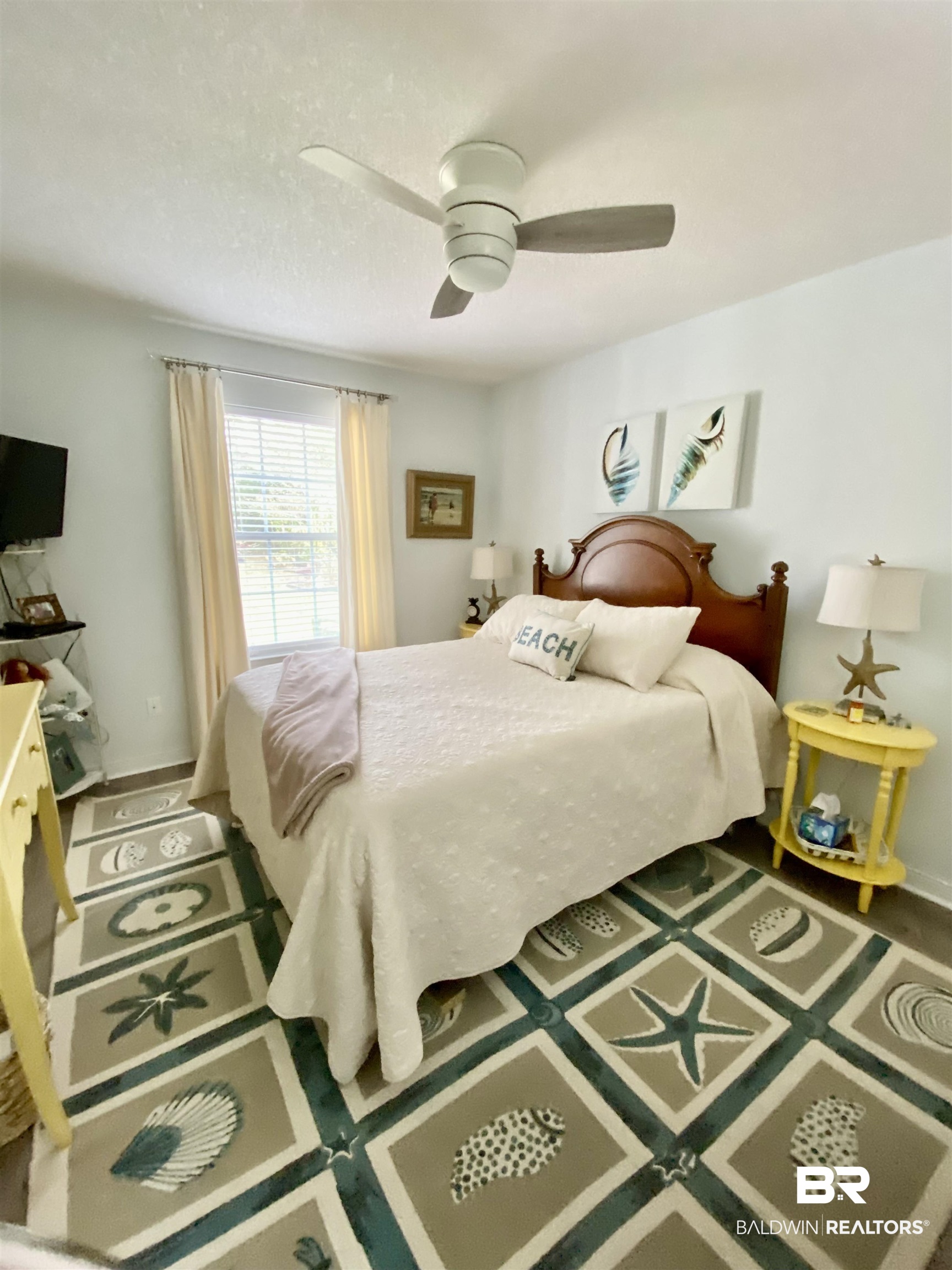 2872 Avenida Alberto Lillian, AL 36549 - Photo 29 of 31 Bedroom featuring ceiling fan