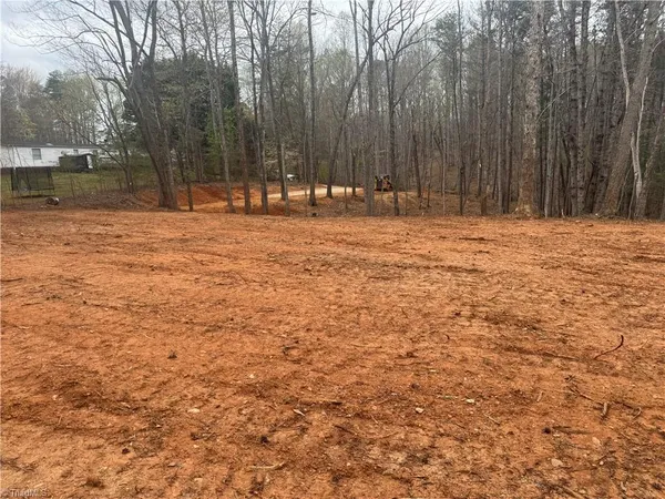 $45,000 | 0 Creekside Way Road, Pinnacle, NC 27043