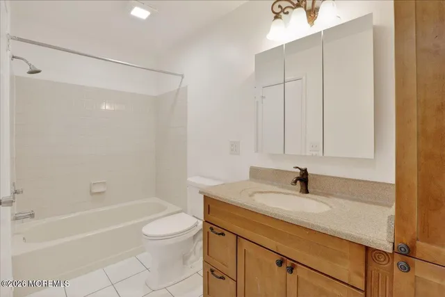 $2,200 | 709 Ivy Court, Jackson, NJ 08527