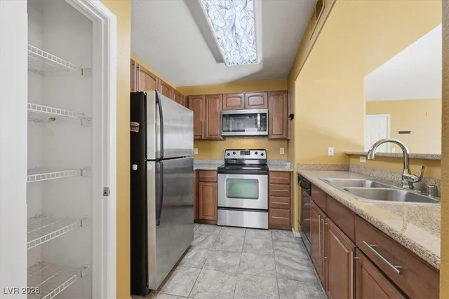$1,350 | 2300 East Silverado Ranch Boulevard, Unit 1161, Las Vegas, NV 89123