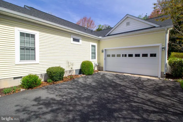 $380,000 | 24904 Crooked Stick Way, Unit 4335, Long Neck, DE 19966