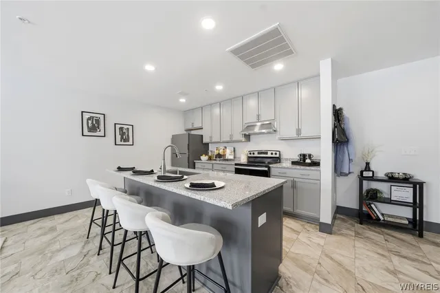 $1,850 | 40 North Street, Unit 205, Buffalo, NY 14202