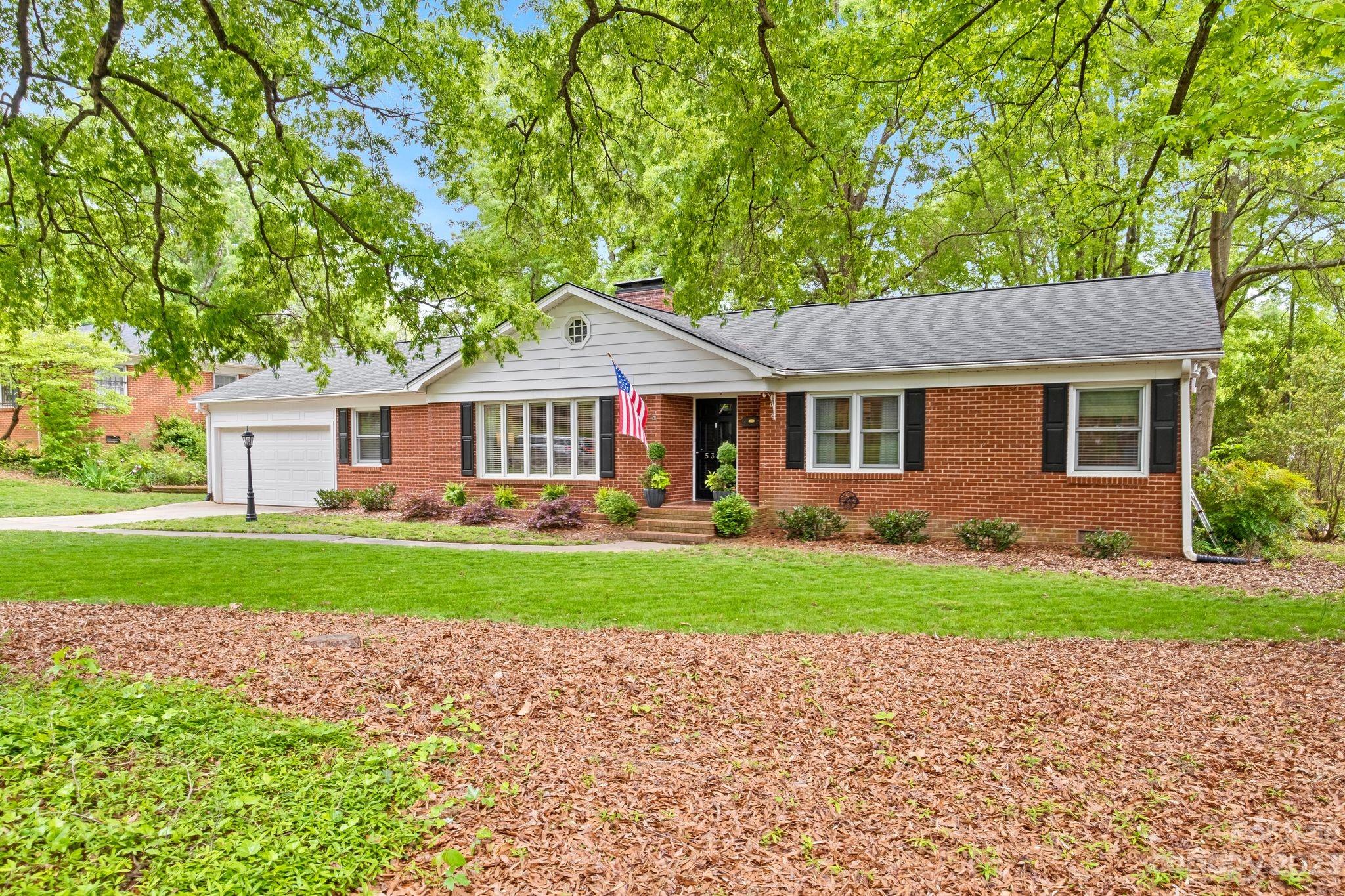 5318 Robinhood Road Charlotte, NC 28211 - Photo 1 of 41 Gallery Image 1