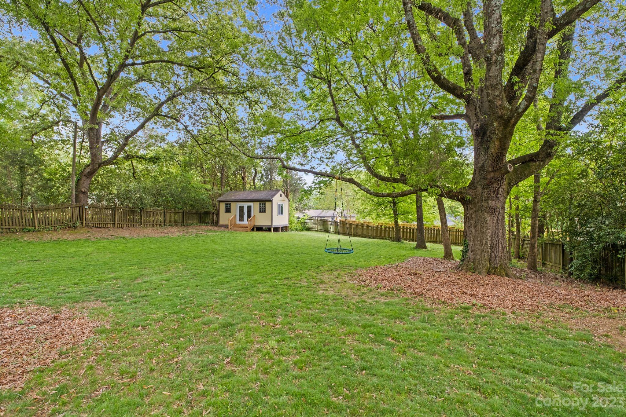 5318 Robinhood Road Charlotte, NC 28211 - Photo 37 of 41 Gallery Image 37
