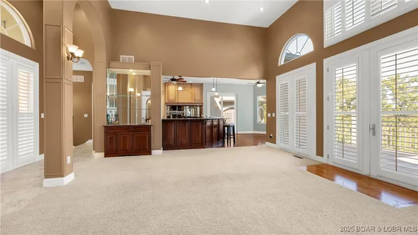 $999,000 | 120 West Cross Fox Trail, Camdenton, MO 65020