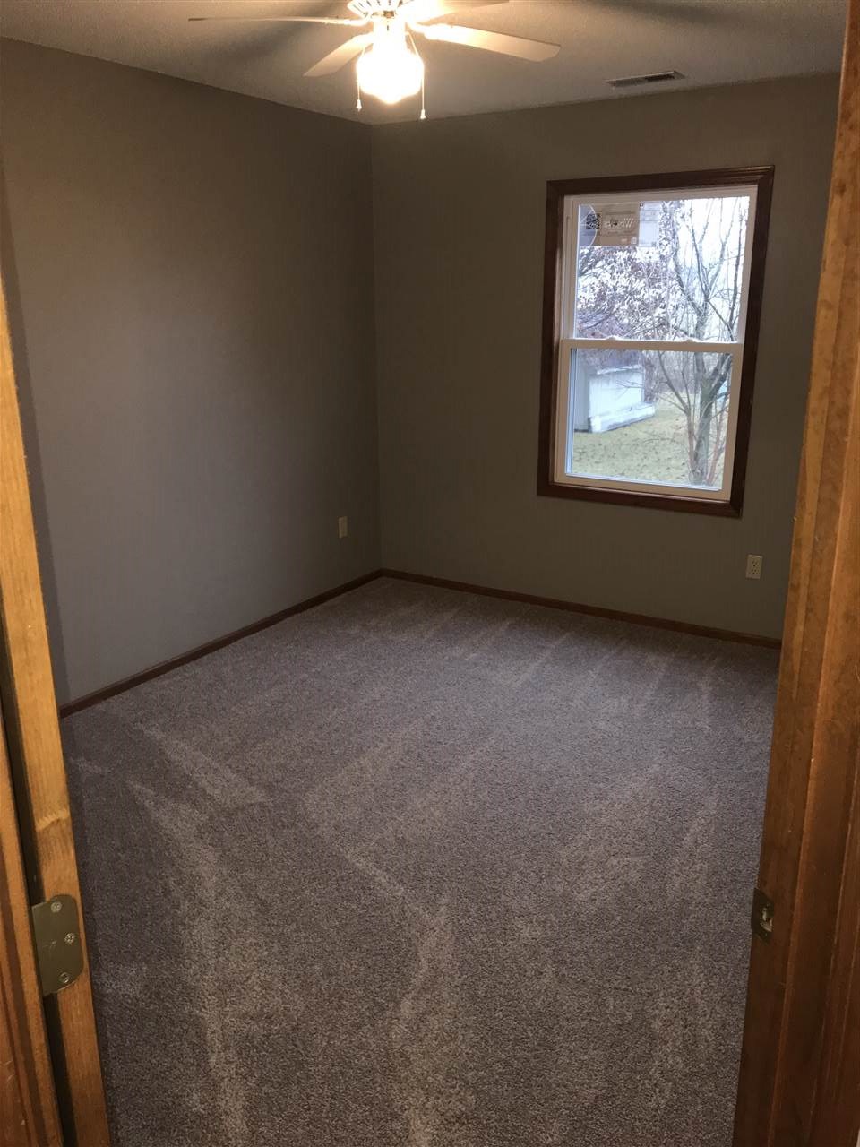 84 West Honeysuckle Lane Decatur, IN 46733 - Photo 6 of 14