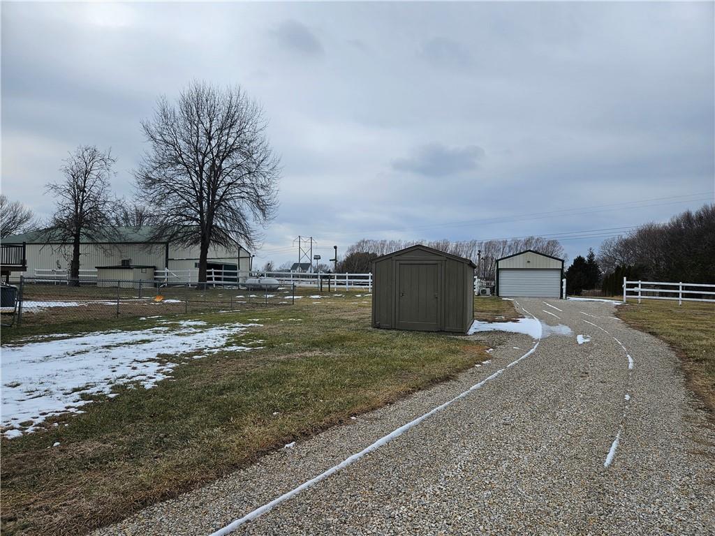 25000 Pflumm Road Louisburg, KS 66053 - Photo 2 of 2