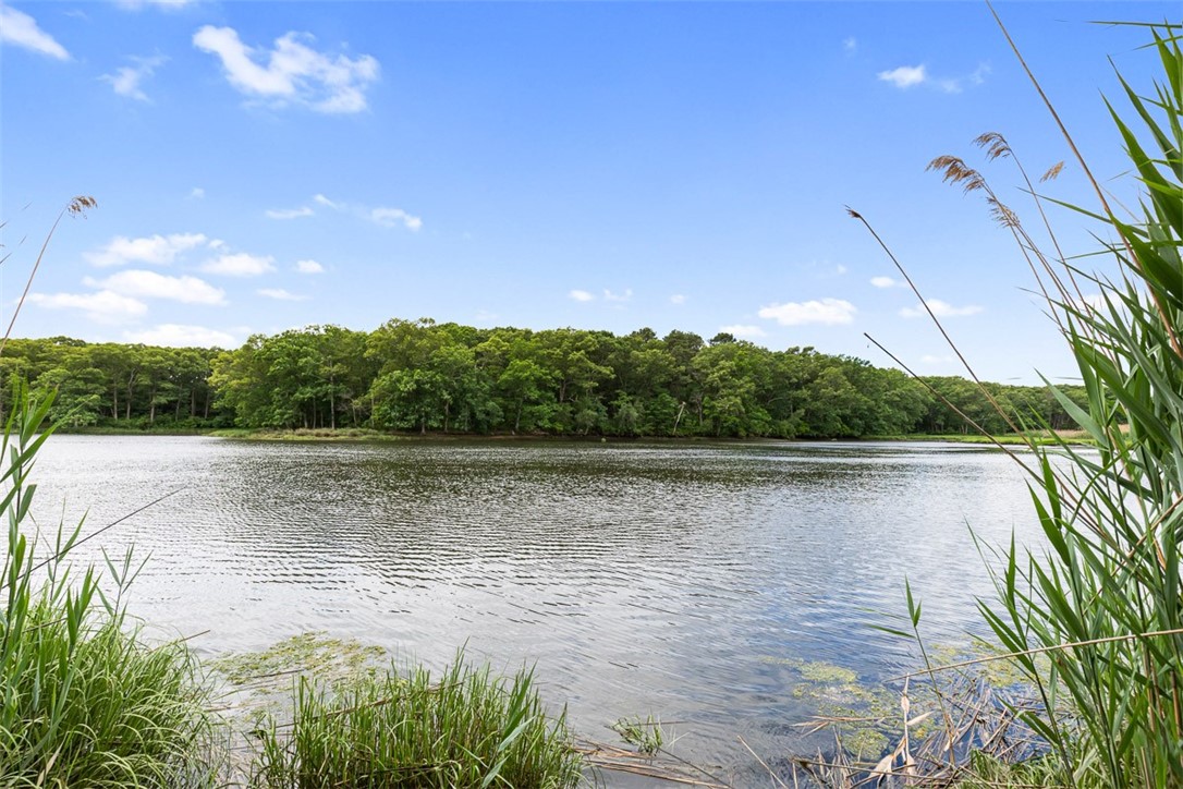 12 Silver Street Warwick, RI 02889 - Photo 36 of 50