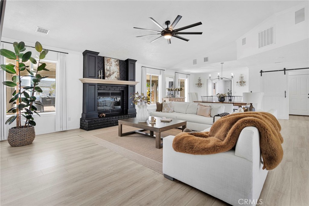 15454 Tuscola Road Apple Valley, CA 92307 - Photo 12 of 67