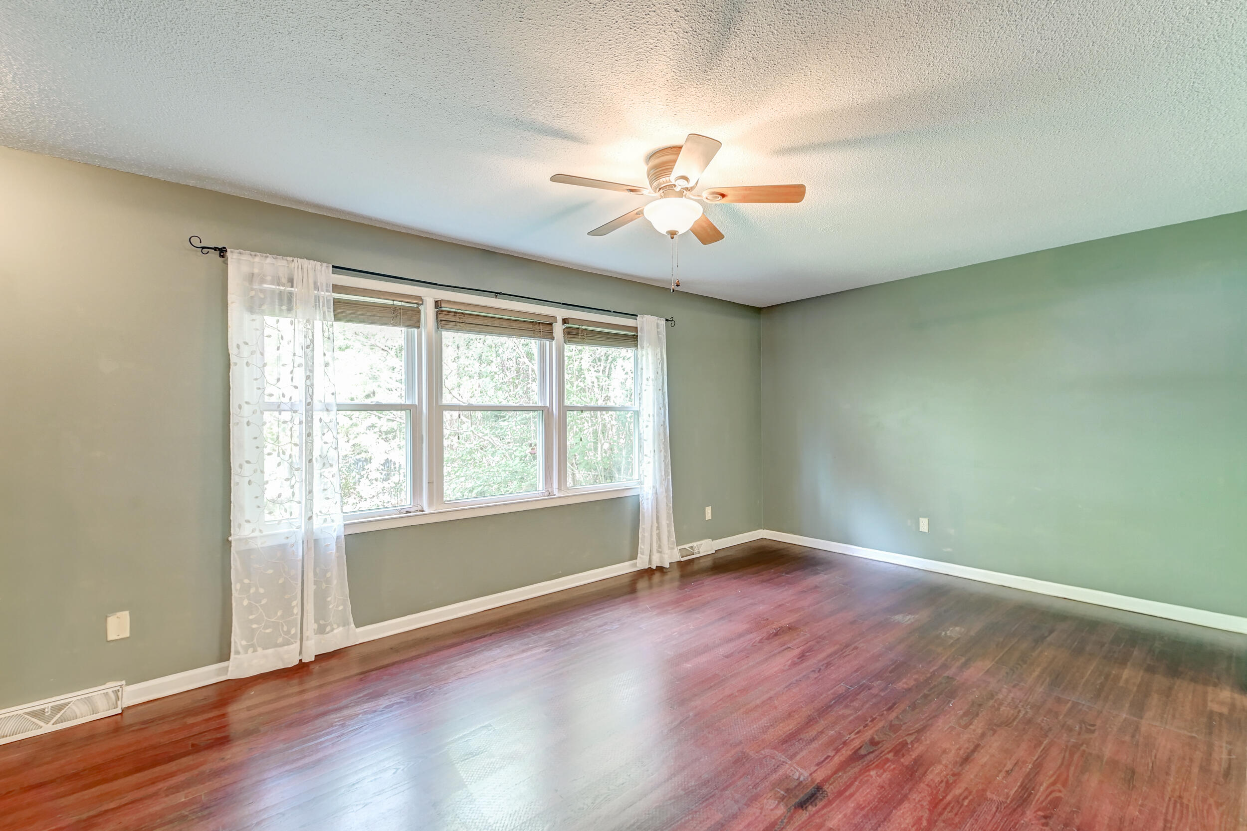 707 Old Golf Road Summerville, SC 29483 - Photo 29 of 39 DSC_4625_6_7_8_9