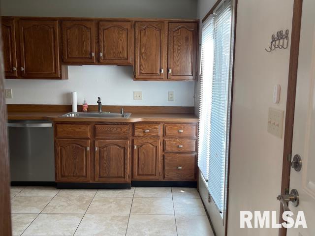 2606 Gaylord Avenue Springfield, IL 62704 - Photo 6 of 12