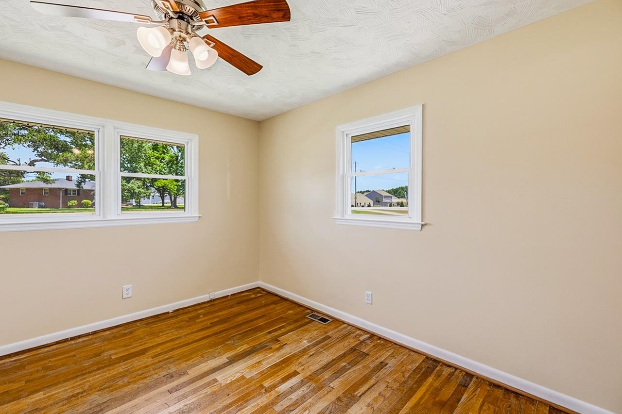400 McAbee Road Roebuck, SC 29376 - Photo 22 of 38