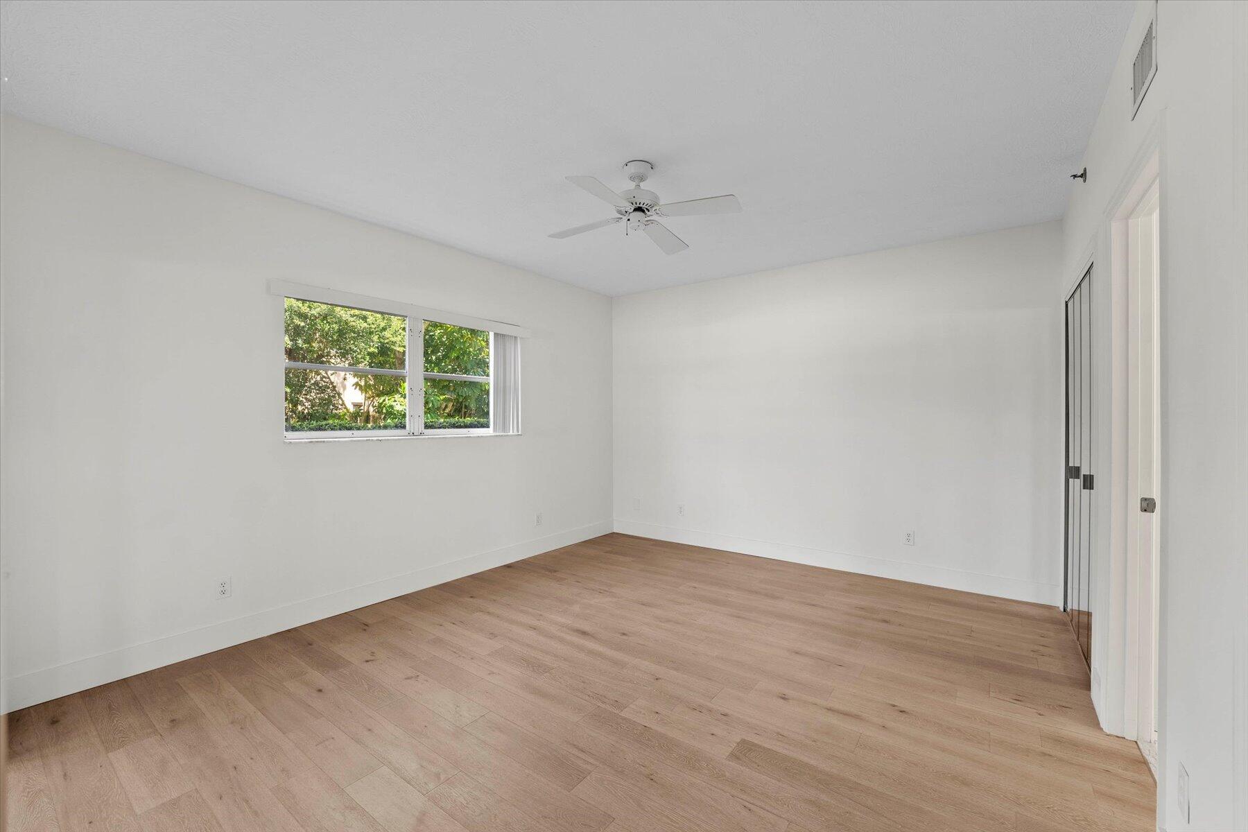 2950 Southeast Ocean Boulevard, Unit 109101 Stuart, FL 34996 - Photo 17 of 41 2950 SE Ocean #109-101 (27)