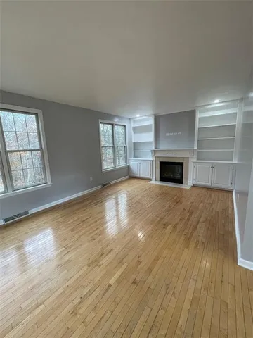 $3,150 | 1513 King Henry Drive, Pittsburgh, PA 15237