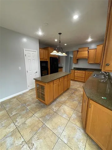 $3,150 | 1513 King Henry Drive, Pittsburgh, PA 15237