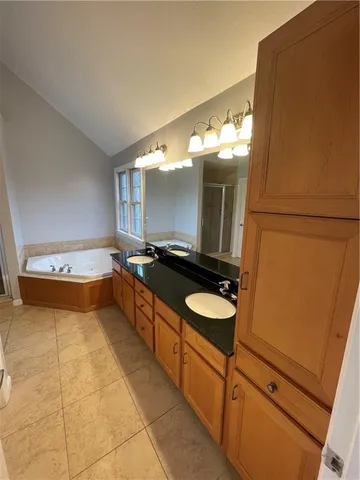 $3,150 | 1513 King Henry Drive, Pittsburgh, PA 15237