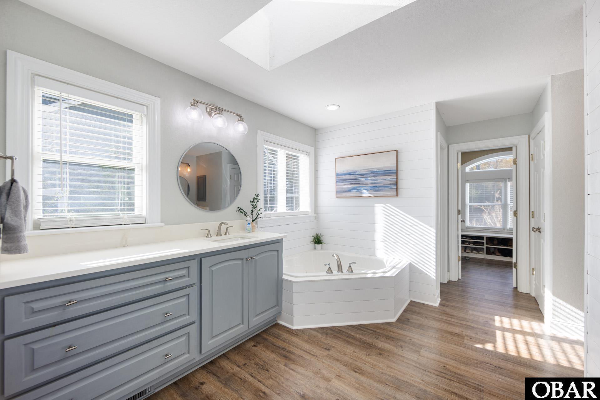 2017 Creek Road Kitty Hawk, NC 27949 - Photo 25 of 50 Primary Bathroom