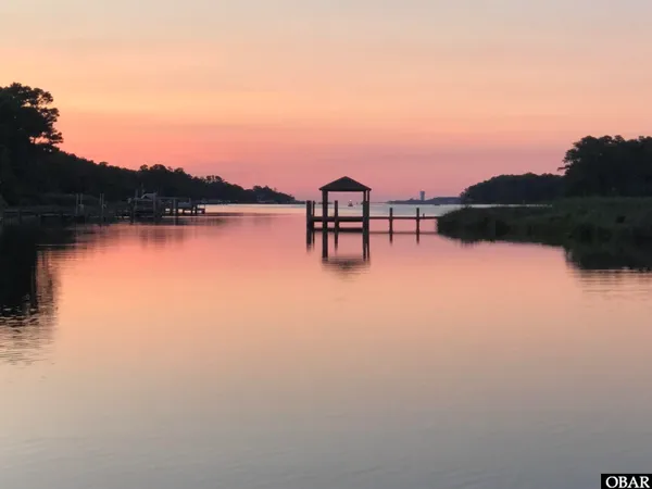 $2,099,000 | 2017 Creek Road, Kitty Hawk, NC 27949