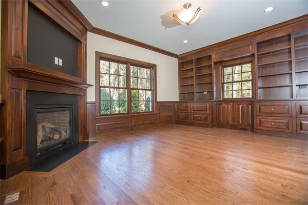 31 Nobscot Road Weston, MA 02493 - Photo 5 of 17 Gallery Image 5
