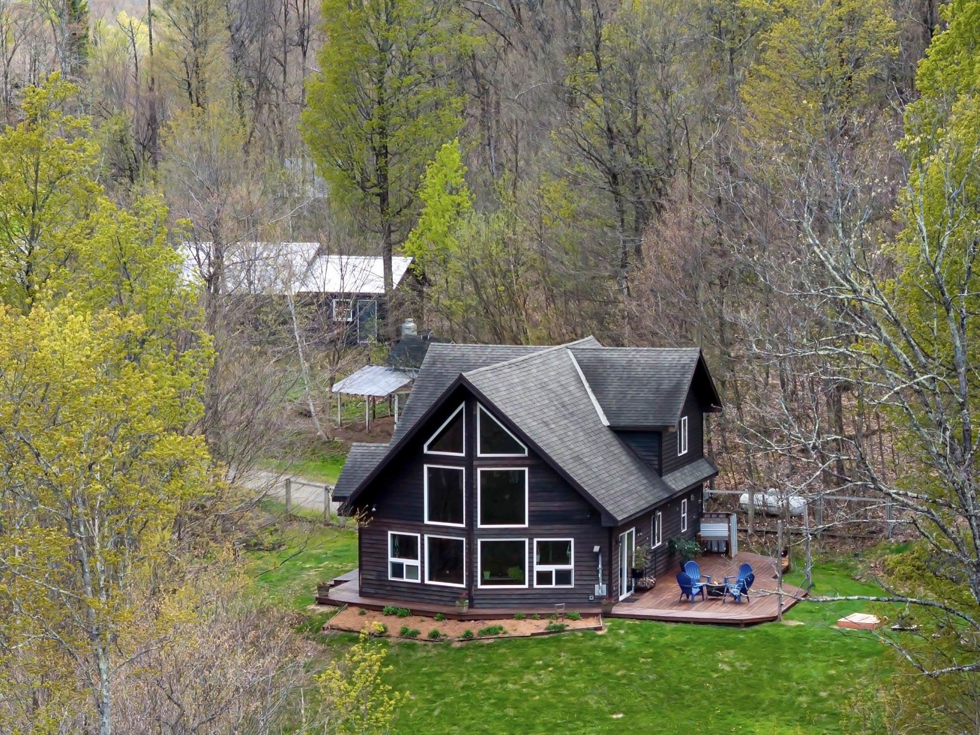96 Deerfield Hills Road Morristown, VT 05661 - Photo 3 of 48