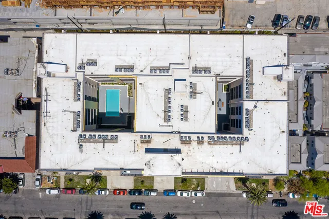 $2,600 | 2939 Leeward Avenue, Unit 418, Los Angeles, CA 90005