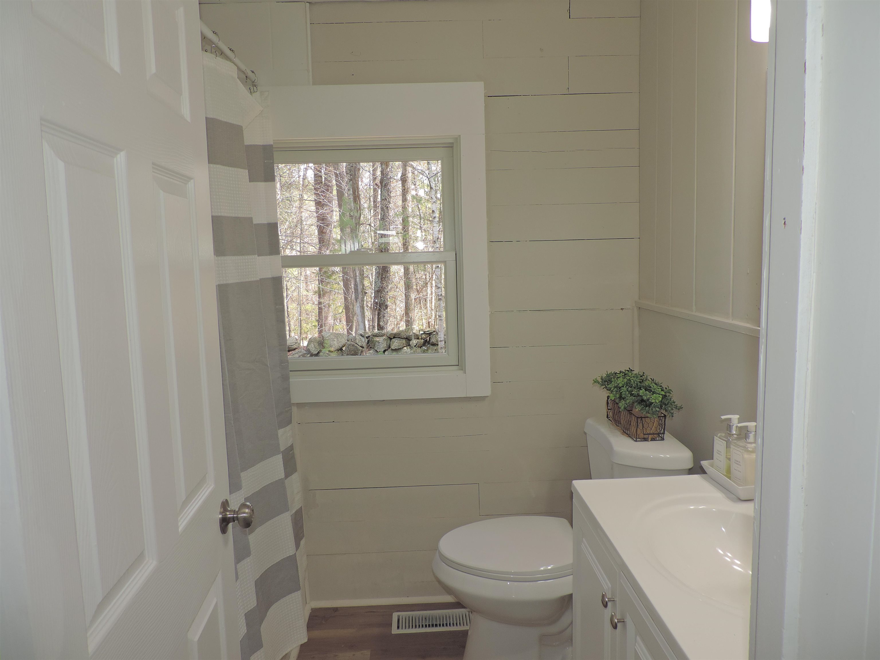 37 Symonds Lane Washington, NH 03280 - Photo 22 of 29